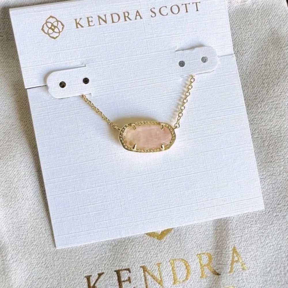 Kendra Scott Elisa Gold Pendant Necklace in Rose Quartz